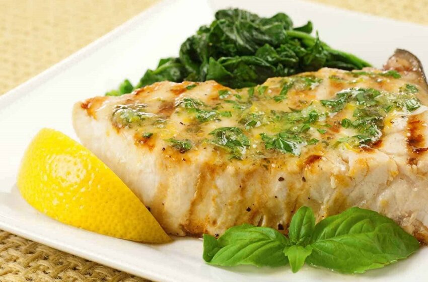  Grilled Swordfish With Lemon, Garlic & Pepper